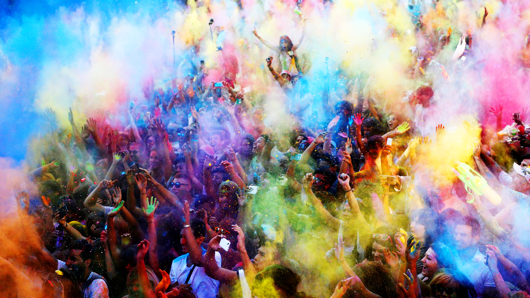 Colorful people. Фестиваль Холи в Индии. Краски Холи для фотошопа. Гоа Холи.