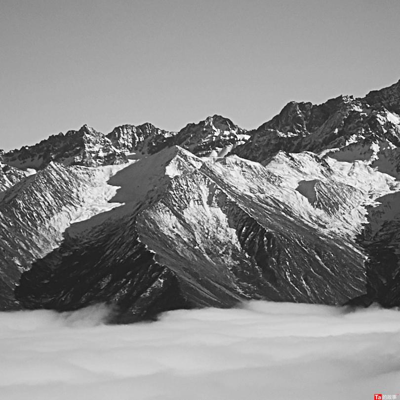 《巴朗山上的雪》